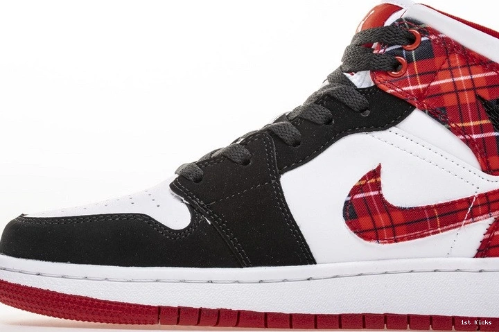 Plaid White Jordan  Mid 1 (GS) 554725-607 0101